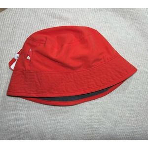 North Face youth S bucket Hat poppy red